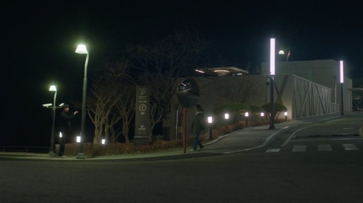 jeha saying “i don’t want to let go, nor let you go” &amp; daeum saying “we’ll see each other tomorrow again” this seems like the writer mocking us cause in the end even if he wouldn’t want to let go she’ll eventually leave &amp; there would be no tomorrow😃 #ourmovieep9 #ourmovie