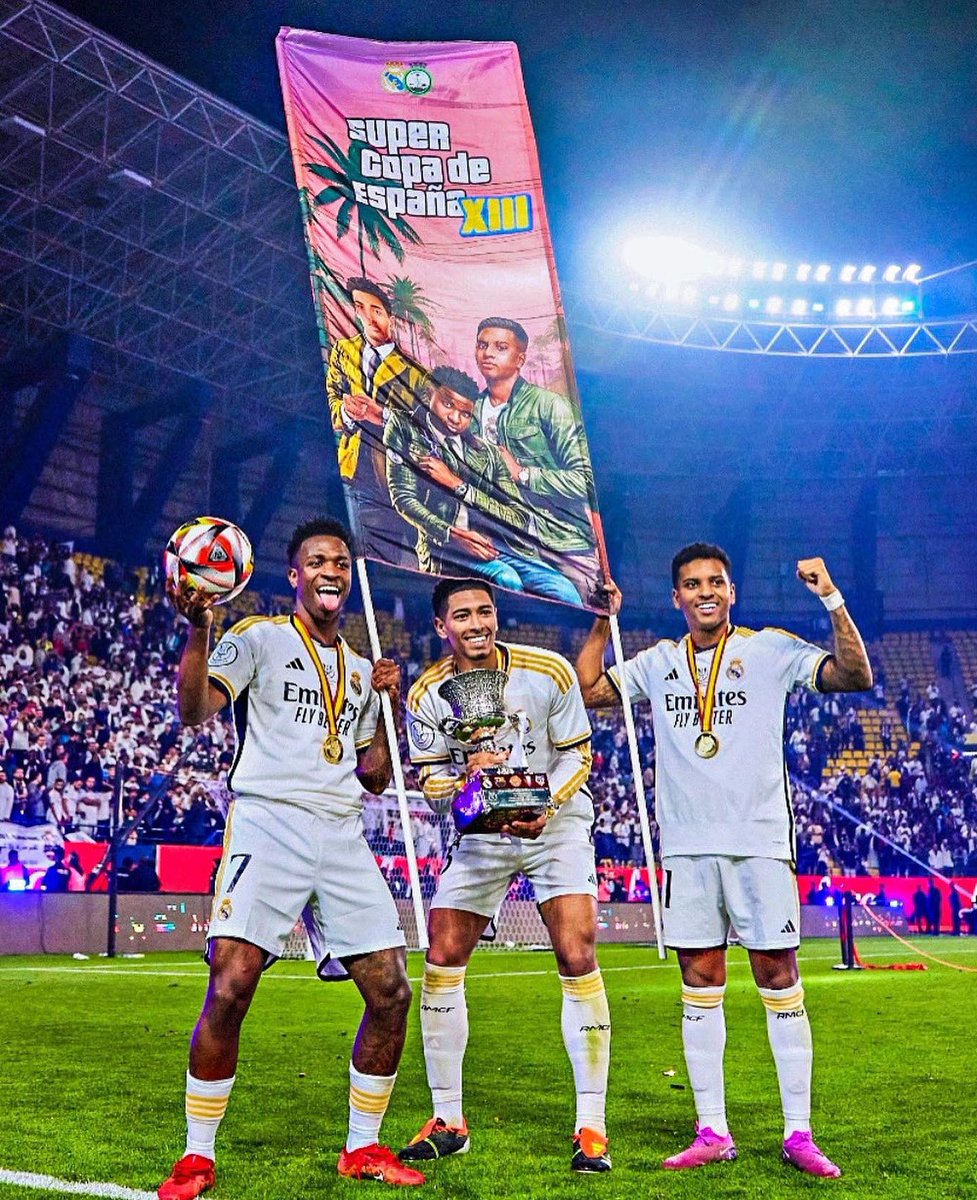 None of them scored 40+ goals but we won the UCL, league and Spanish super cup. No egos.

Team>>>individual.