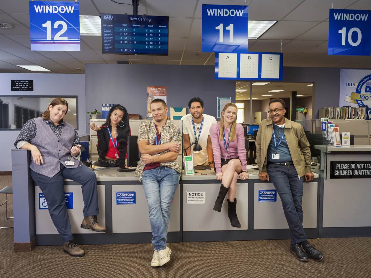 TVCancelBeast's tweet image. Fall 2025 Dates at @CBS

#TheNeighborhood Final Season premieres Monday, October 13 at 8|7c

#DMVCBS S1 premieres Monday, October 13 at 8:30|7:30c

#FBICBS S8 premieres Monday, October 13 at 9|8c

#Watson S2 premieres Monday, October 13 at 10|9c