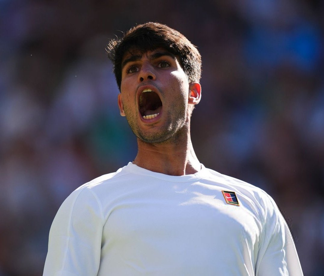 Jannik Sinner and Carlos Alcaraz will face each other in the Wimbledon final.

The best matchup in tennis. 

Carlos leads the head to head 8-4. 

He also won their only meeting in a Grand Slam final at Roland Garros this year, where Jannik had 3 championship points. 

Jannik