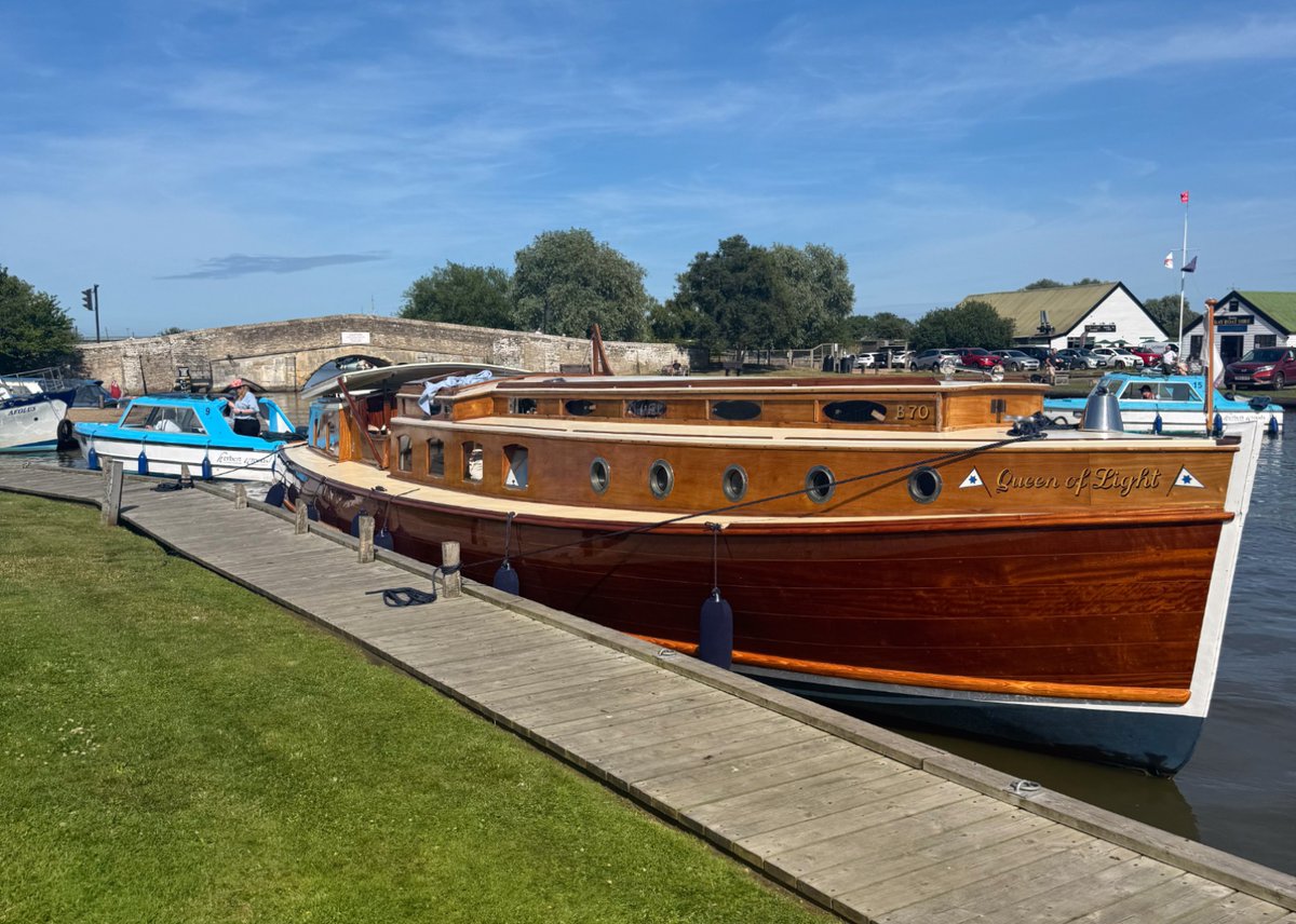 HerbertWoods's tweet photo. #flashbackfriday
We were lucky enough to welcome Queen of Light to the marina this week and just look at her! The classic style is simply breathtaking. She’s a true masterpiece and an absolute joy to have alongside our moorings.
#FlashbackFriday #QueenOfLight https://t.co/3FCbU2CkYt