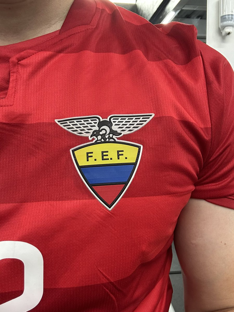 Devuélvannos el escudo 🇪🇨 😢
