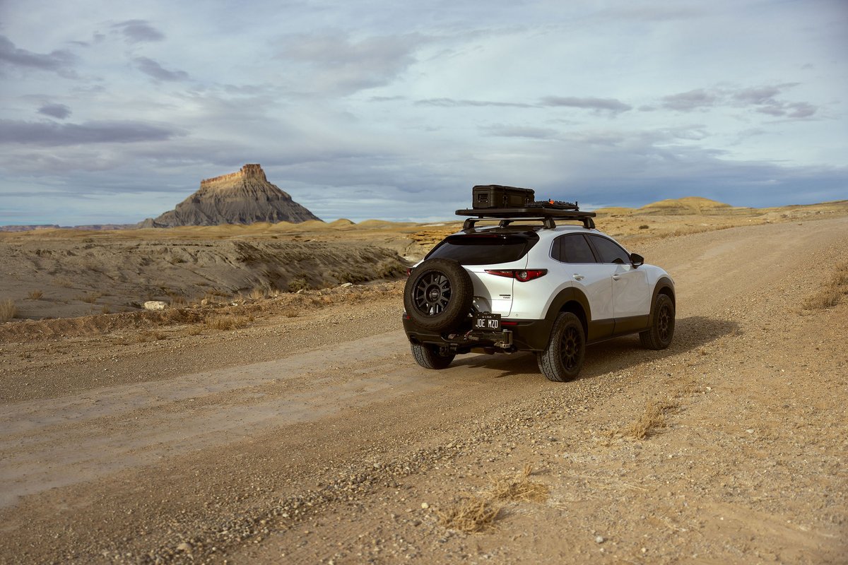 offroadium's tweet image. When everyone says your compact crossover "isn't a real off-roader," this lifted CX30 shows up to tackle ledges that stop bigger rigs cold.

offroadium.com/mazda-cx30-off…

#mazdacx30 #offroad
