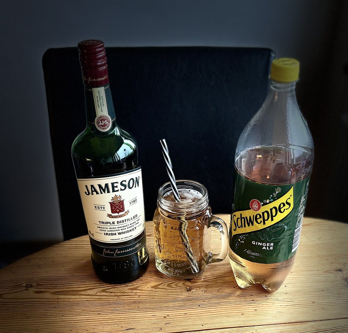 Rovdjuret tweet media