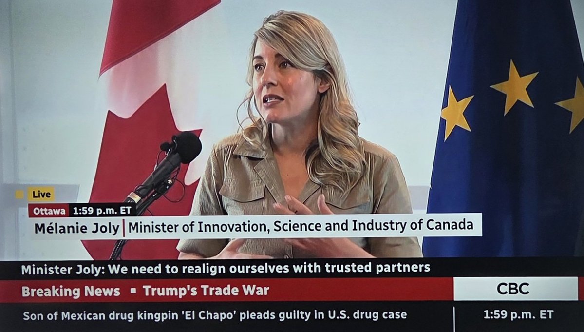 harryt59_harry's tweet image. This Lady is powerful and knows how to handle herself. We are in good hands. The world is turning away from the United States. Canada is ready to step in.
Proud Canadian 👏