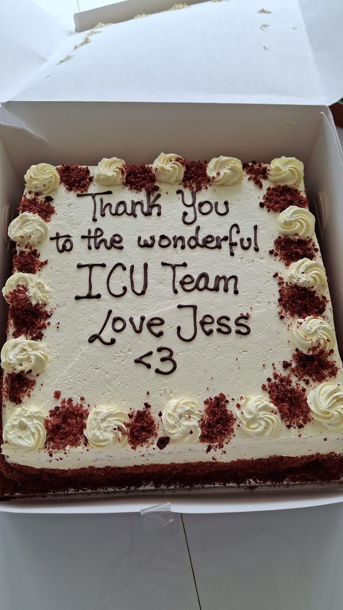 Huge thanks to a fabulous group of NCHDs who have been fantastic colleagues: taking care of our patients with dedication and skill, as well as taking care of each other.
You will be greatly missed!

We look forward to welcoming our new colleagues next week!

#NCHDChangeover