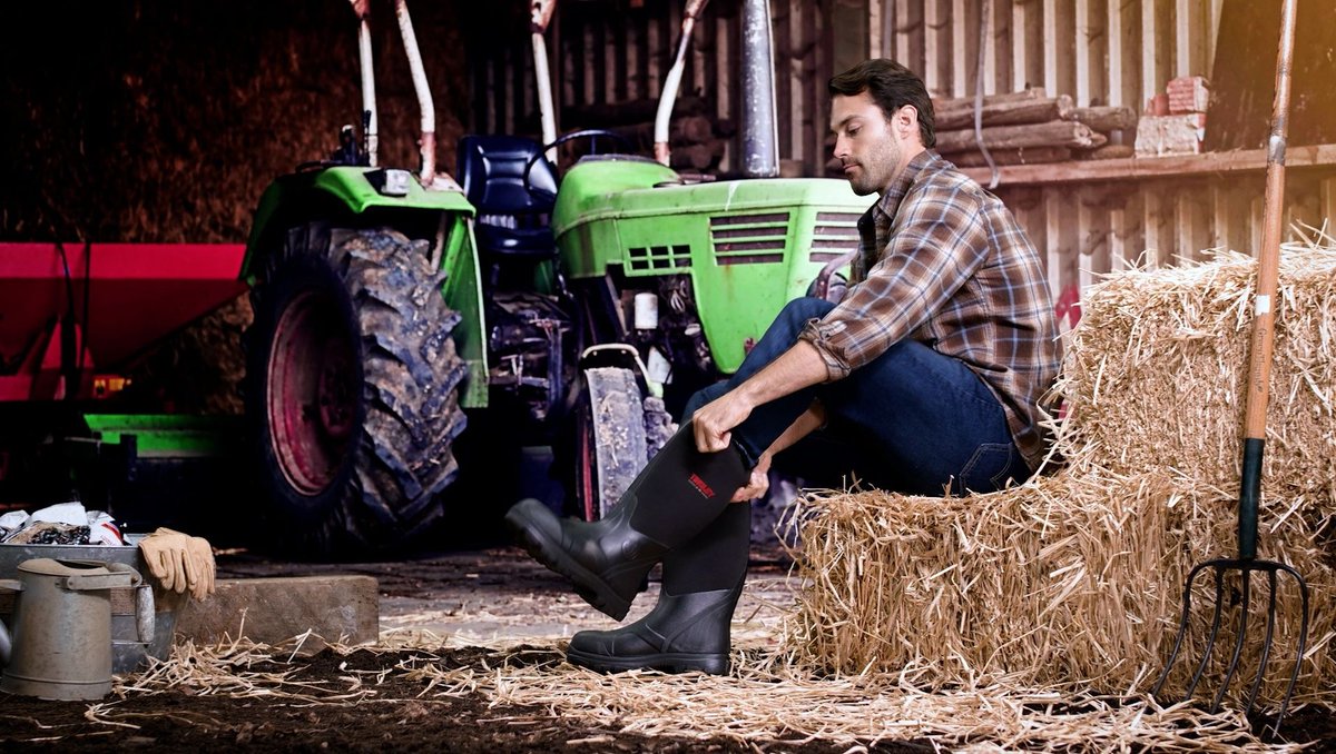 Badger Boots: For the days when you need to say, “Yeah, I can handle that.” and mean it.

l8r.it/gICT