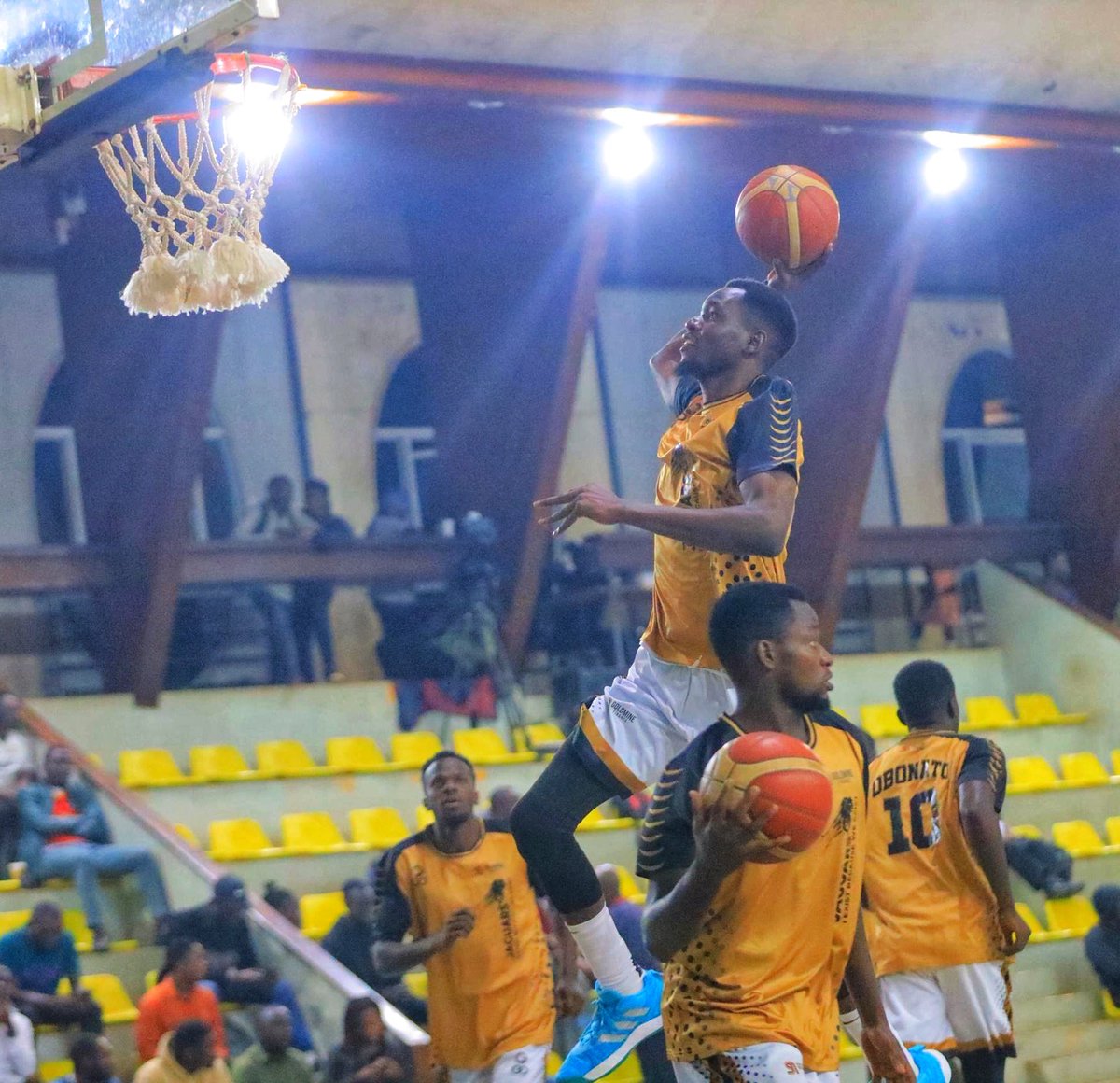 Tip off is imminent 🔥
#Obonato|| #GoforGold|| #Kira8