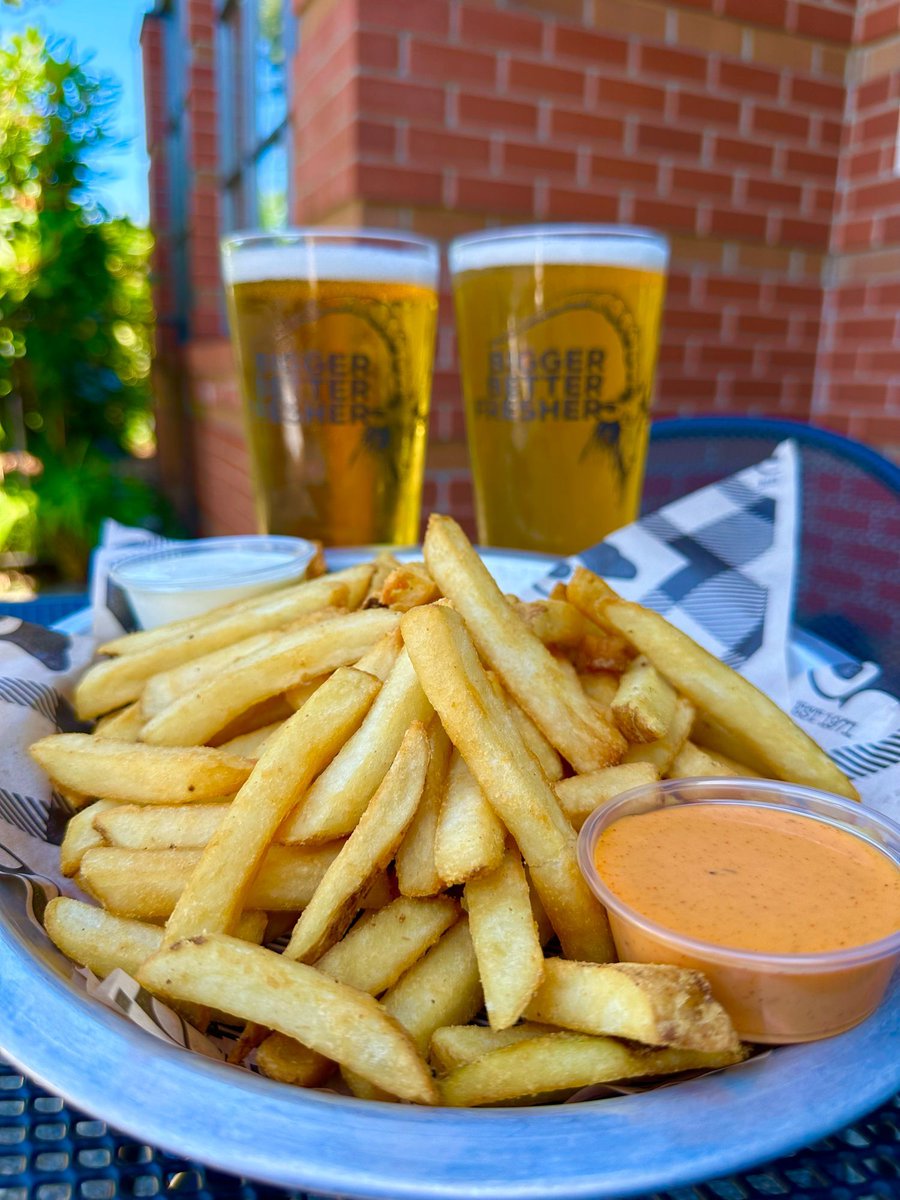 Golden. Crispy. Paired with beer.
It’s National French Fry Day—celebrate the RAM way 🍟🍺 

#FriesAndBeer #RamEats