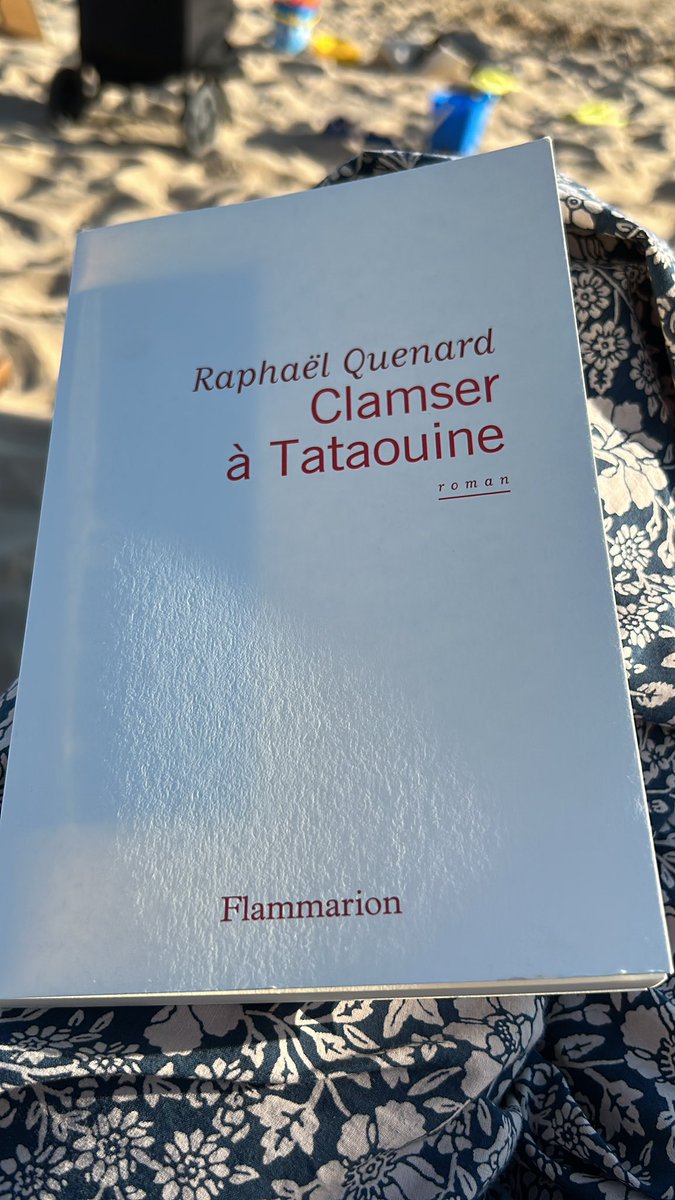 Là, déjà je me marre 😊 Je vous dirai ce que j’en pense #VacancesLecture