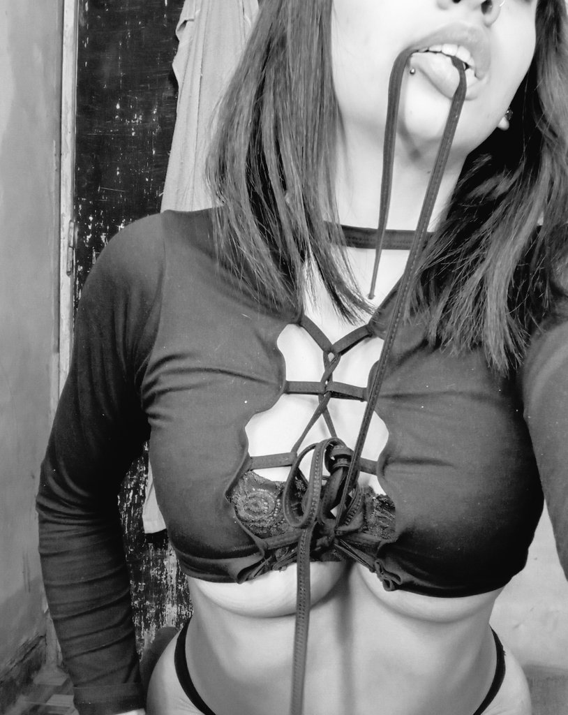 usuario0031iv's tweet photo. 🖤 https://t.co/CfyzxPES1v