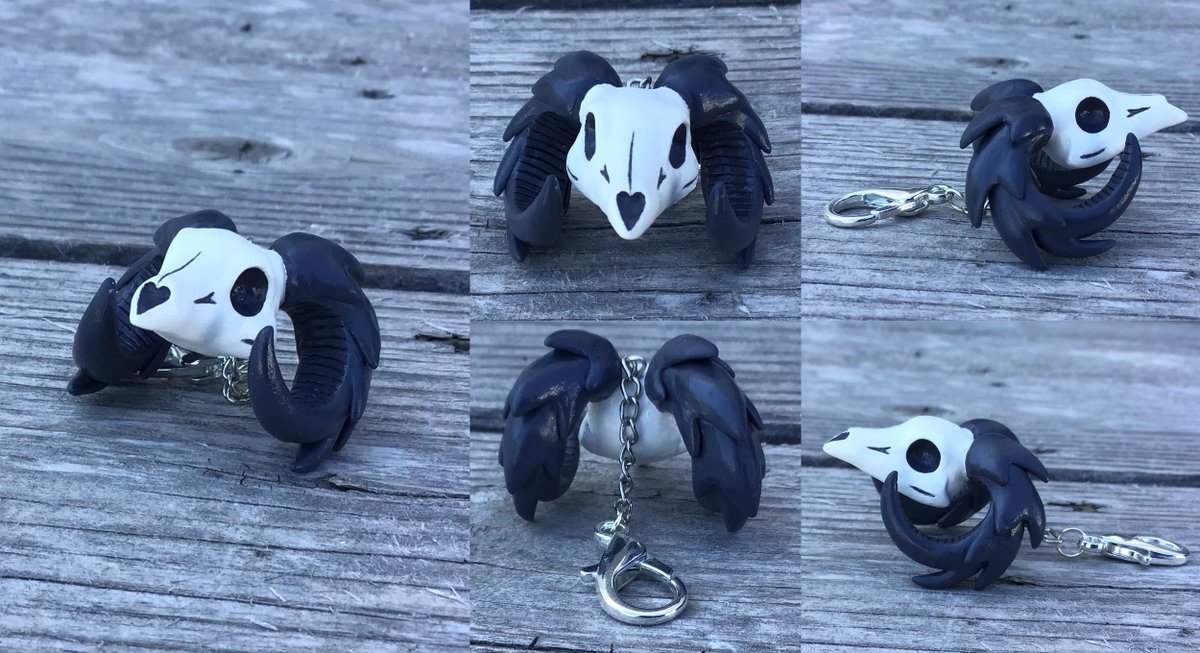 Lunawolf442's tweet image. Art Fight sculpture attack for VanillaFlowers! This one was so much fun, I loved making the horns. It is 1 inch tall and 1 1/2 inches long, made of polymer clay. 

#TEAMFOSSILS