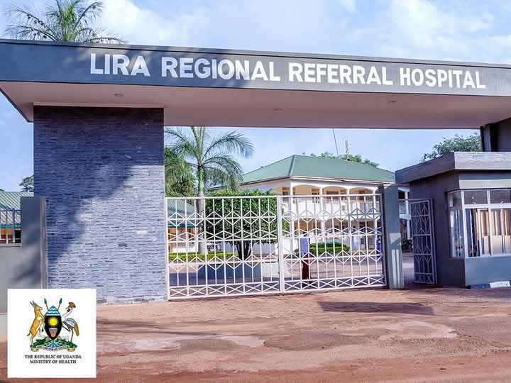 Its Ugx: 95.4m for this world class gate. Material nen wele tek lira baa😊😊