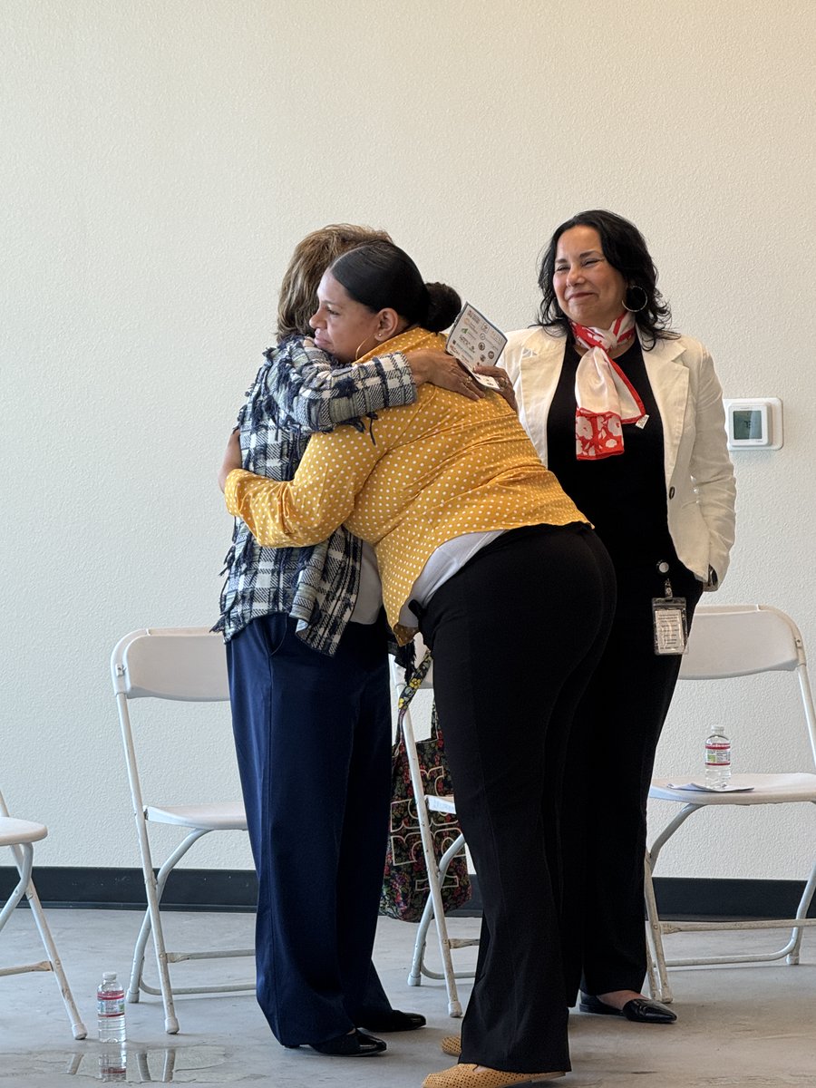 LACDevAuthority's tweet image. #FBF to the dual grand openings of Ruth Teague Homes & Marcella Gardens! Congratulations to @CRCD_SouthLA on delivering 112 new homes for households experiencing homelessness. We awarded $10.44 million in No Place Like Home funds to support the construction of these developments.