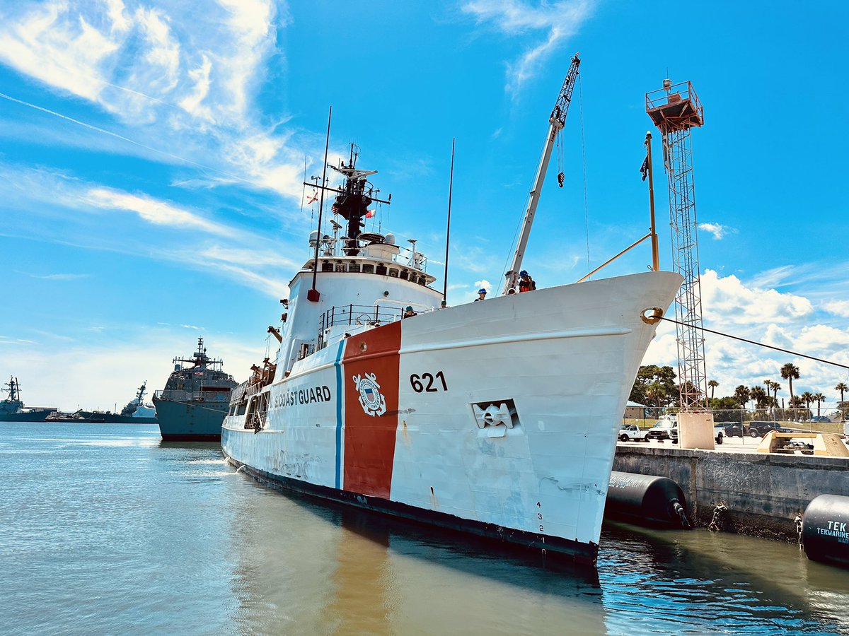 NS_Mayport's tweet image. ๐Today we bid a final and heartfelt farewell to a Mayport basin family member of 10+ years, U.S. Coast Guard Cutter Valiant (WMEC 621).
โ๏ธWhile a decade might seem long, it pales in comparison to the shipโs 57 years of exemplary service.
Read more: news.uscg.mil/Press-Releasesโฆ