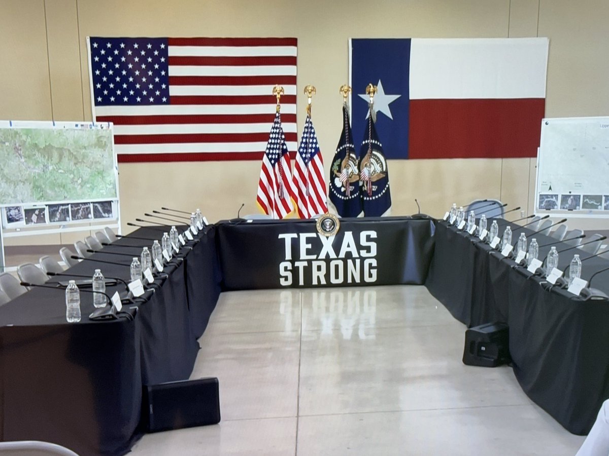 cbs11jack's tweet image. NOW: President Trump, First Lady Melania Trump, & Governor Greg Abbott are getting a look at the devastation from the deadly flooding in Kerrville, Texas. The President & First Lady will then hold a roundtable to hear from first responders, local and Texas leaders. @CBSNewsTexas