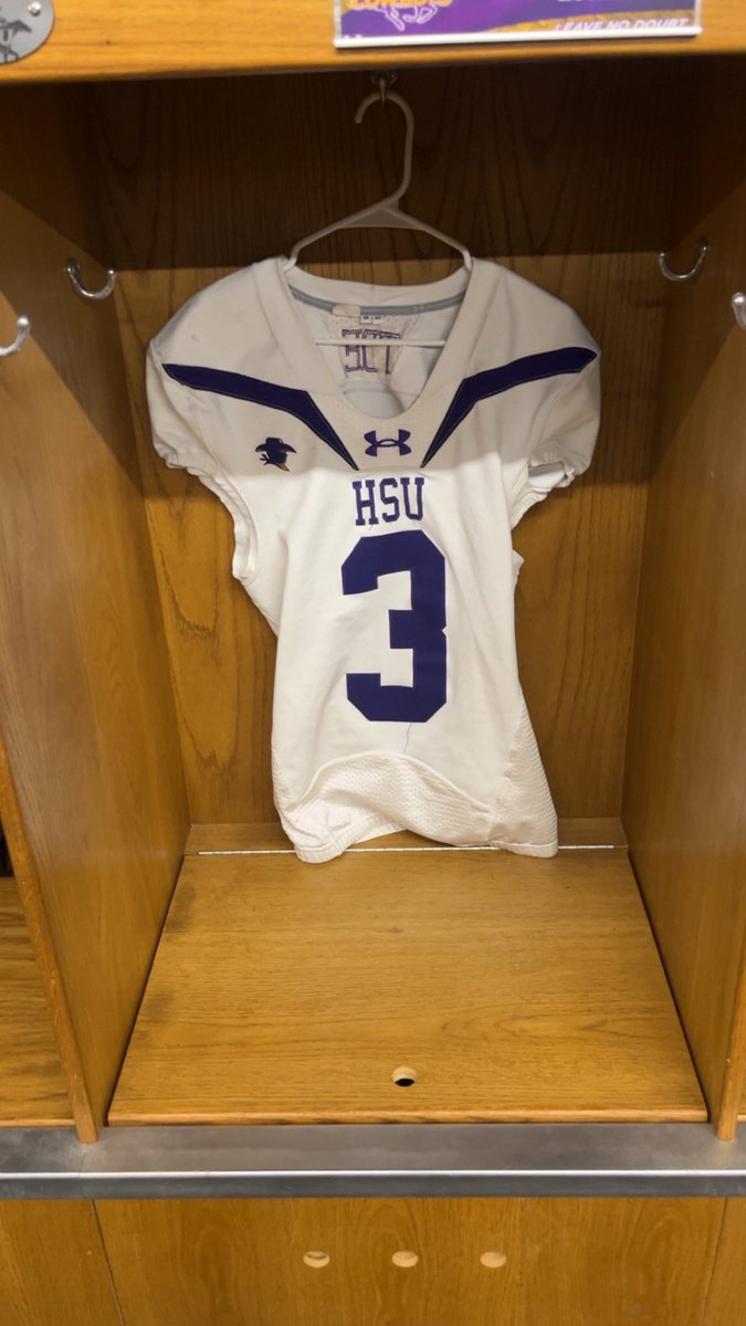 robert_lewis26's tweet photo. #AGTG After a great camp at @HSUCowboys and an even better conversation with @BurlesonHSU and his staff, I am blessed to say that I’ve earned an offer to play at the next level!!
#HOOYAH #Blessed #MevsMe https://t.co/lrO4wTCwfa