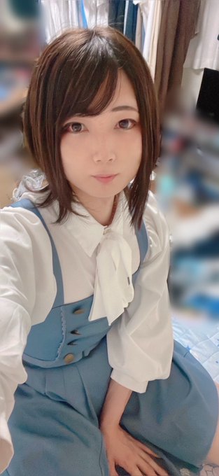 お店で働いてた頃の格好を超久しぶりに着てみようのコーナー 