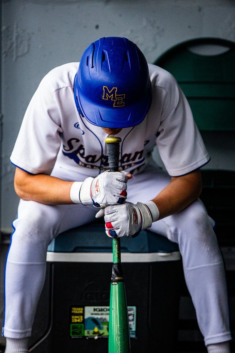 I’m incredibly honored to share that I’ve officially been accepted as a MaxPreps Photographer - a title awarded to less than 8% of applicants nationwide. A huge thank you to the M-E High School community for trusting me to capture the athletes. Your support means so much!
