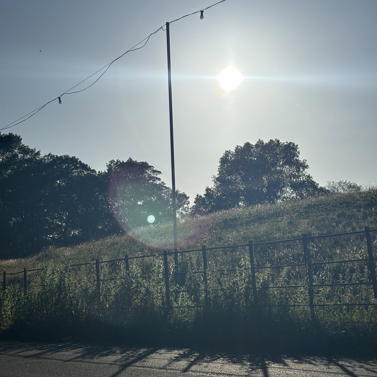 zoee__ab's tweet image. sat outside HP - ashcroft sounds amazing, 10/10 vibes
