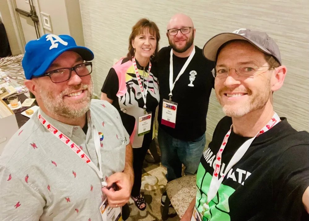 shoelesspodcast's tweet image. The new issue of Clearing The Bases, our email newsletter, was sent out earlier today.
We discuss the @sabr convention, going to baseball games on a road trip, and where you can buy the new @GraigKreindler giclée.
You can read it here, for free:
shoelesspodcast.substack.com/p/clearing-the…