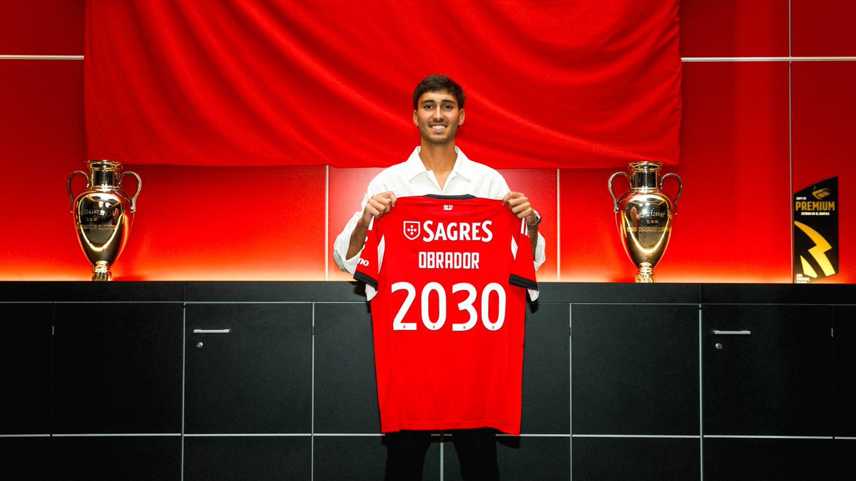 𝑹𝒂𝒇𝒂 𝑶𝒃𝒓𝒂𝒅𝒐𝒓 🦅, o primeiro reforço de verão do SL Benfica! 

Vai triunfar na Luz? 🏟️

📸 SL Benfica  #LigaPortugal #LigaPortugalBetclic #SLB