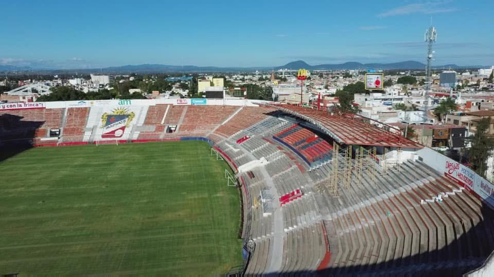 Para los seguidores de otros equipos:

¿De qué club eres y cuál es tu opinión sobre lo que aconteció este mes y medio en torno al Club Irapuato?