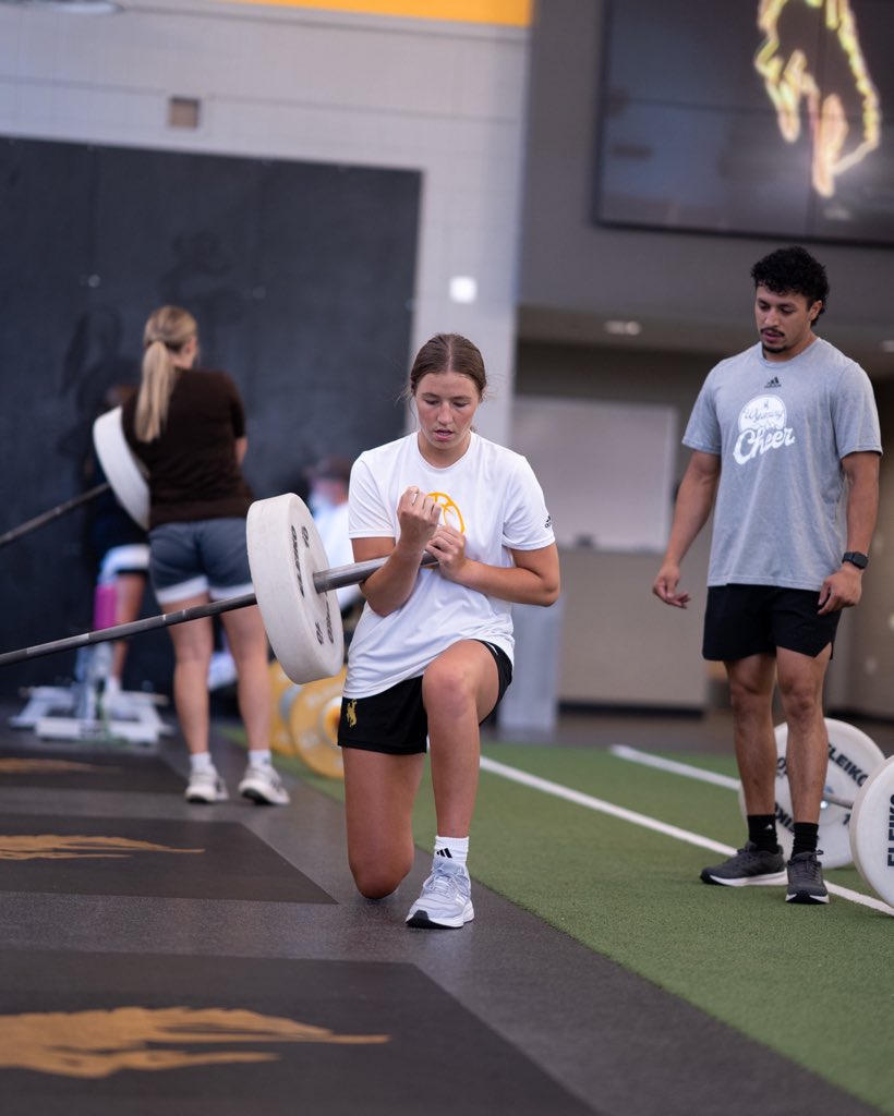 wyo_wbb's tweet image. Getting after it in the lab 🧪 🏋️‍♀️