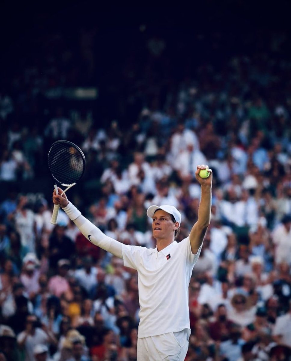 mcuheartx's tweet image. guardatelo bene, ricordatevelo, perché abbiamo davanti agli occhi il tennista italiano più forte di tutti i tempi.

WIMBLEDON FINALIST🤍
