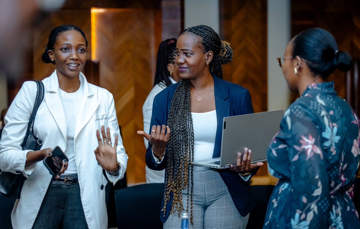 Wonder_Look1's tweet photo. Time to connect, learn, and act. We captured not just faces, but real moments of collaboration at the Science of Defeating Malaria event.

#TogetherForChange #ScienceInFocus #Wonderlook #Visualstorytelling https://t.co/m1jb4B9S41
