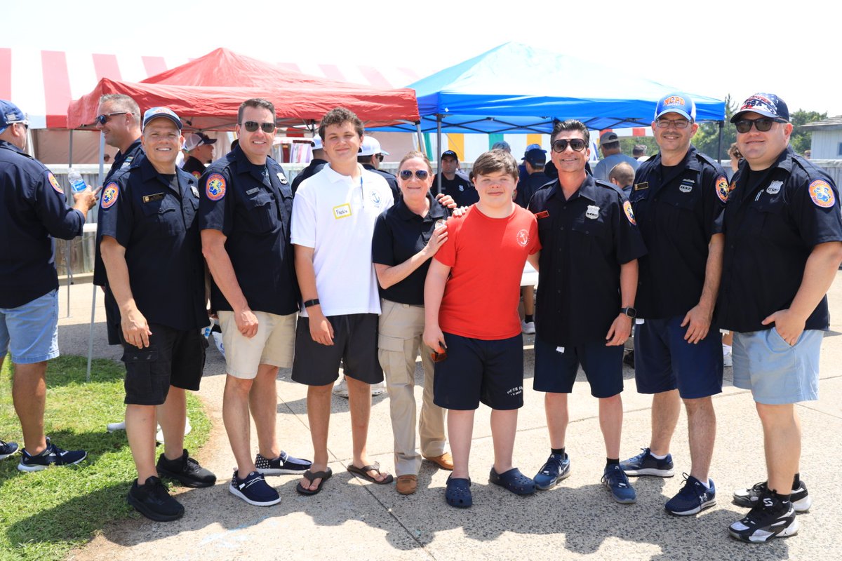 nassaucountypba's tweet image. Today, members of the PBA visited Camp Anchor for our Annual Picnic. Thank you to the @NassauCountyPD and @NassauExec Bruce Blakeman for joining us in making this a special day for the campers!