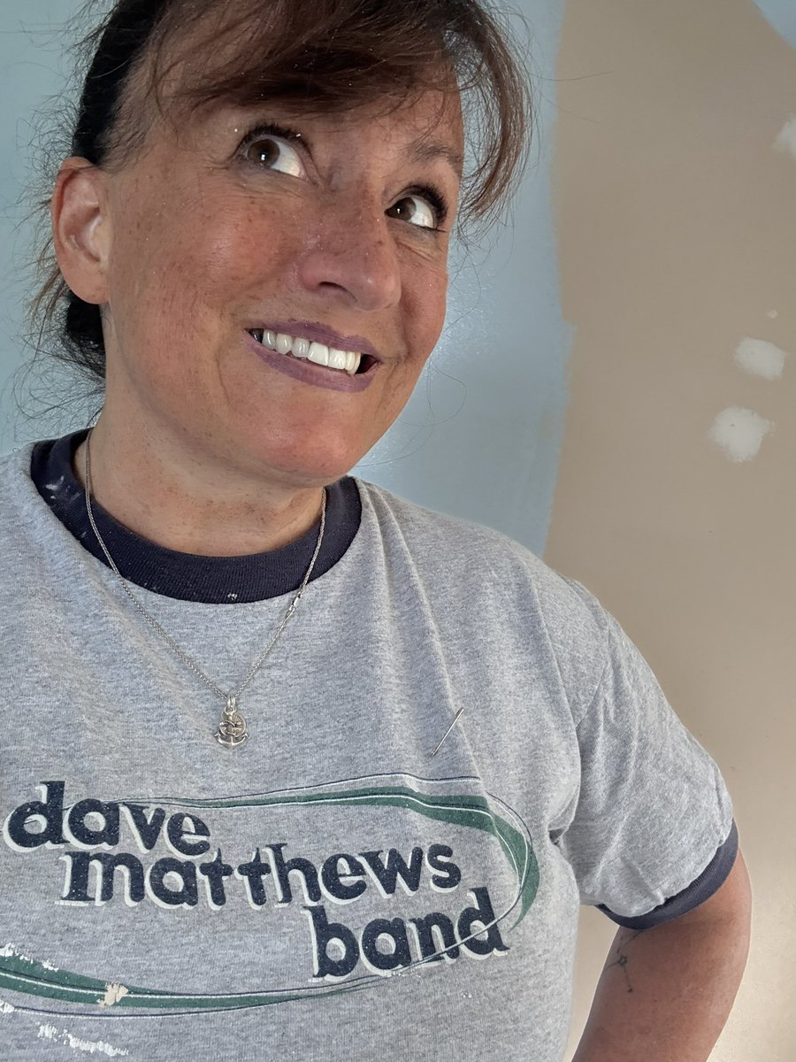 When you’ve been a <a href="/davematthewsbnd/">Dave Matthews Band</a> for so long you have DMB Ts just for painting. Anyone remember this tour? <a href="/DMBMamas/">DMBMamas</a> <a href="/DMBGorgeCrew/">DMB Gorge Crew</a> <a href="/dmblive/">DMB Live Setlist</a> <a href="/DMBLauren/">Lauren ✨</a>