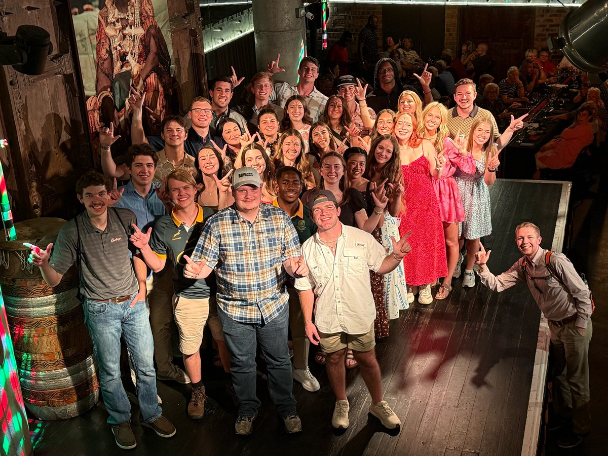 okstate's tweet image. Check out these Cowboys traveling the world! π
Submit your #okstate-themed photos or videos for a chance to win one of three prizes!
Enter the contest & learn more: okla.st/3Zr1sA4
#OrangeAdventure | #GoPokes
