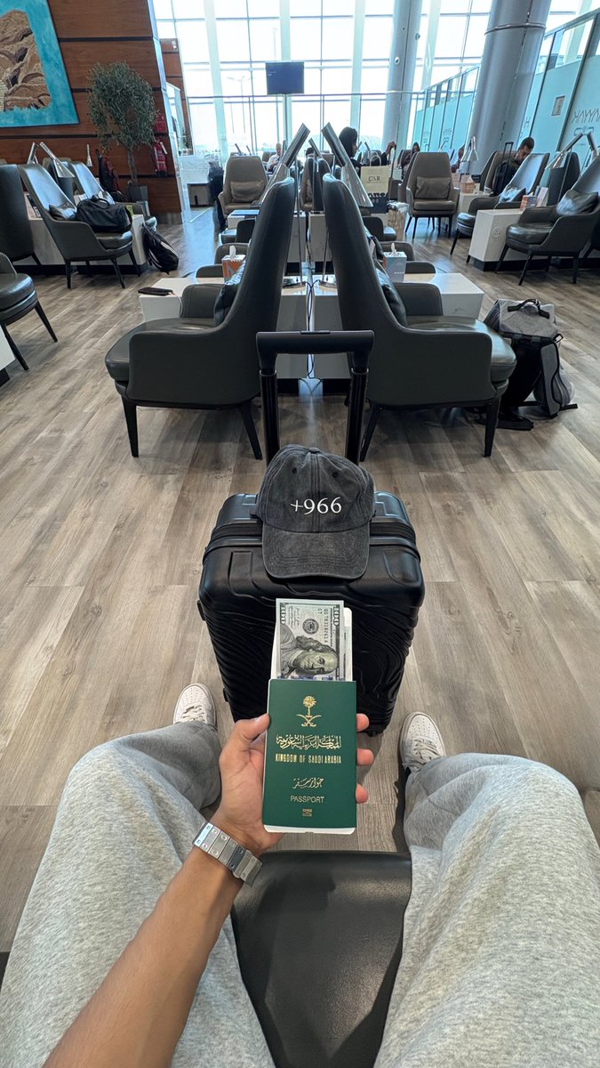 p_fs17's tweet photo. 🛫🤍 https://t.co/7laUP3a9A8