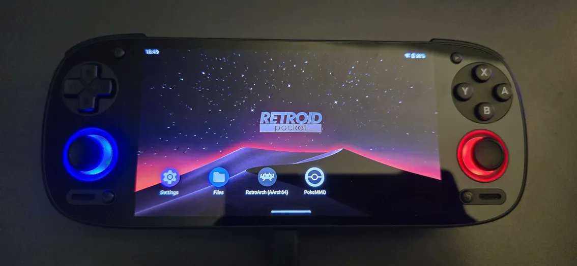 I have finally joined the Android retro handheld crowd.  My Retroid Pocket 5 arrived.