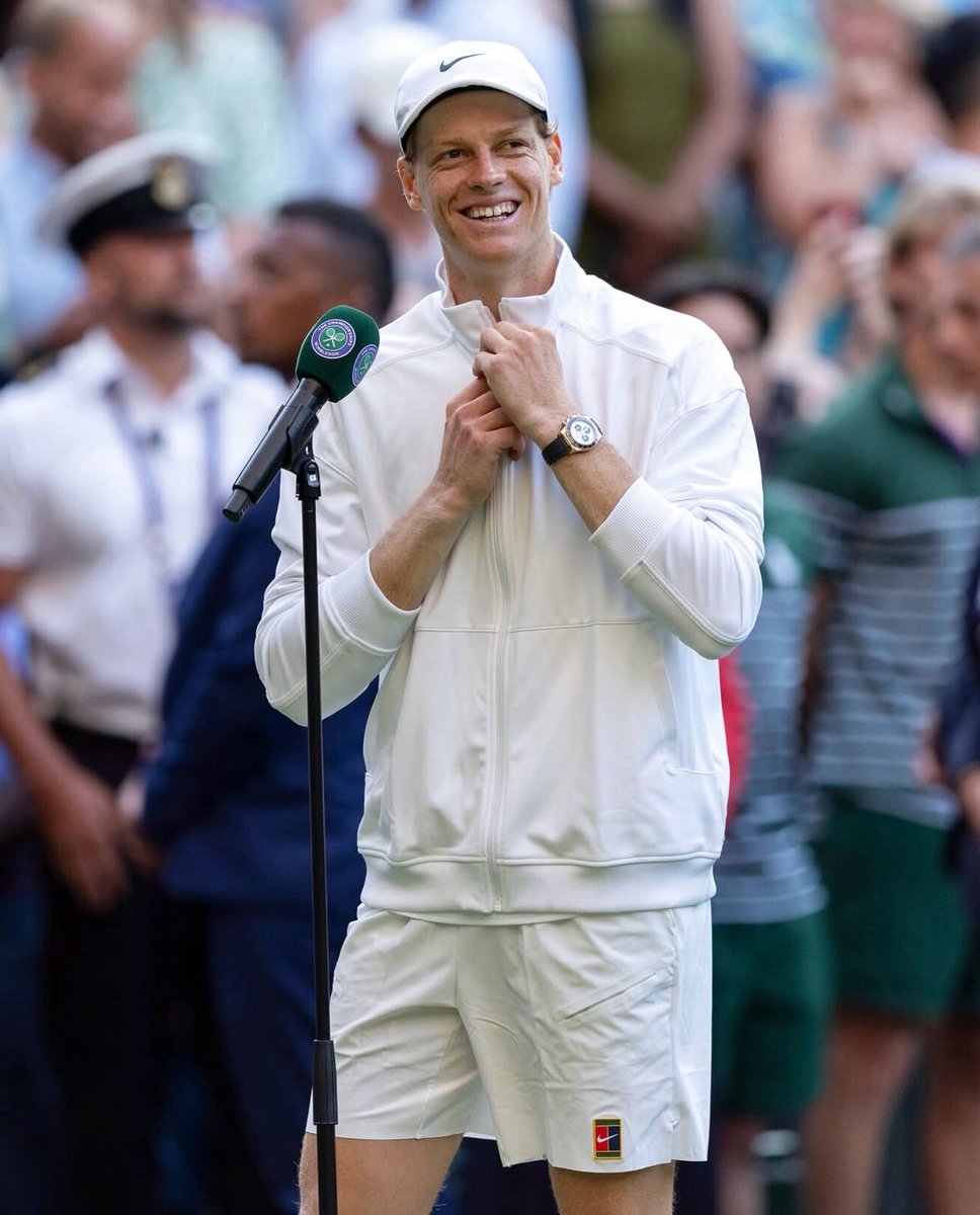 chetempochefa's tweet image. “Sono in buona compagnia!”
- Dal 1995 solo cinque giocatori sono riusciti ad arrivare in finale in ogni slam: Roger Federer, Rafa Nadal, Novak Djokovic, Andy Murray e ora… Jannik #Sinner 👏🏼🇮🇹