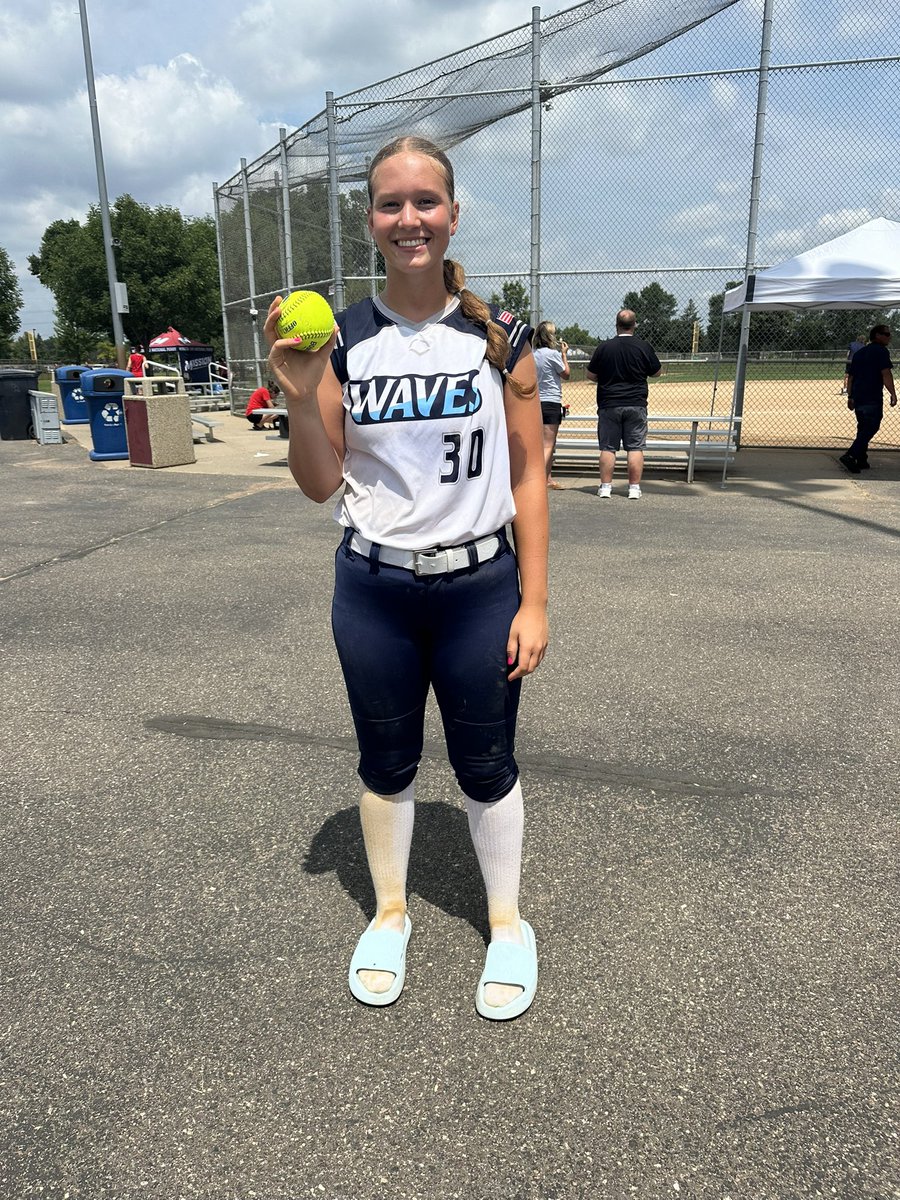 Great first day of top tier state! Winning our first game 2-1 in 3 extra innings and then winning our second game 18-1! Lots of great hitting and defense! Auden Anderson with a GRAND SLAM in the second game! 

Back at it tomorrow @ 7:45 AM vs  Minnesota A’s 16U National - Field 2