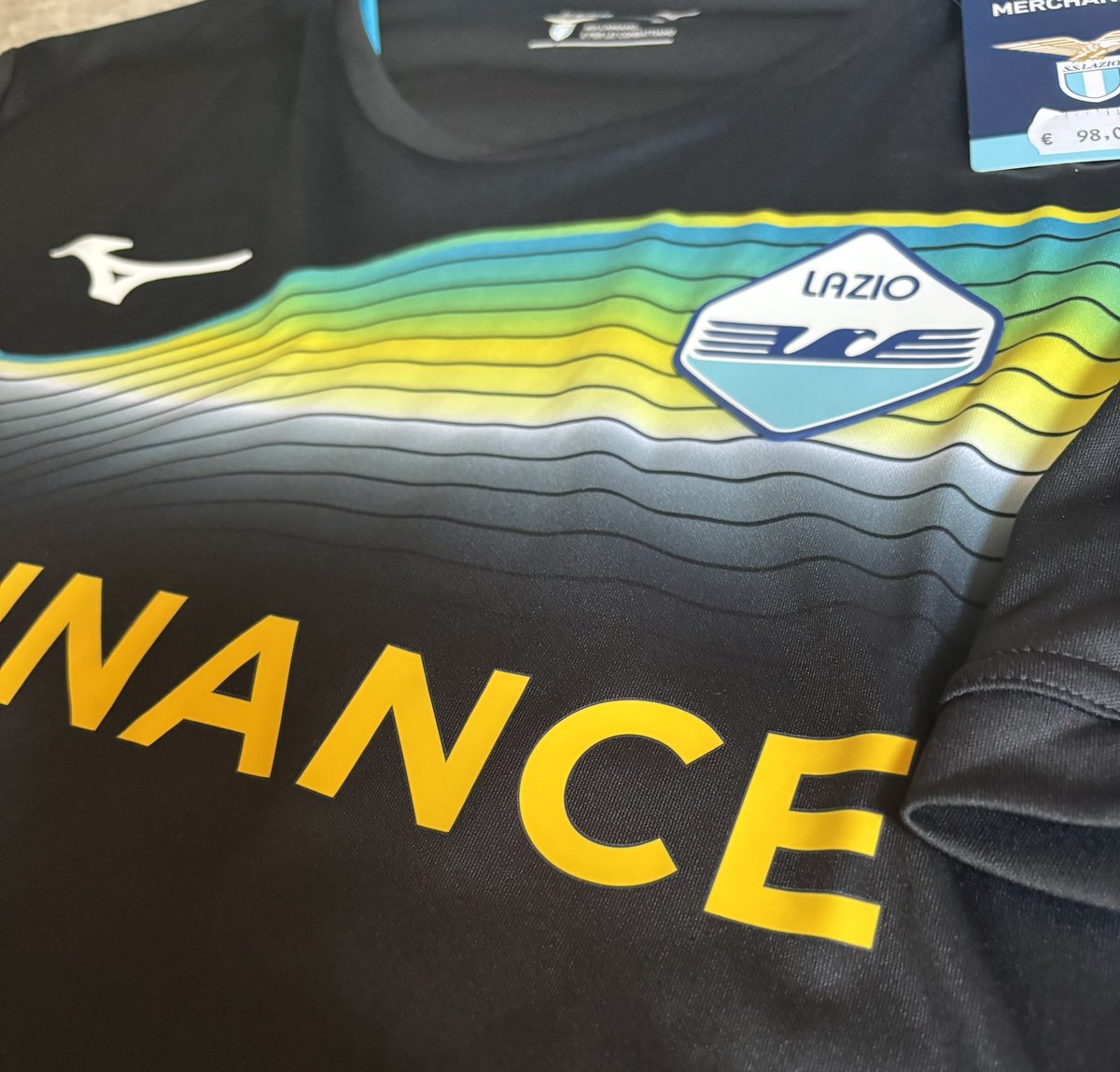 ᴄʜᴇʟᴛᴇɴʜᴀᴍ ᴛᴏᴡɴ ꜱʜɪʀᴛꜱ tweet media