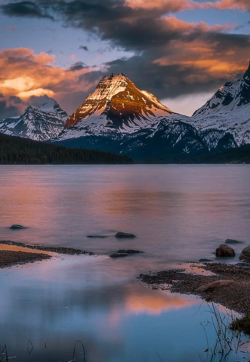 Bow Lake Sunset
