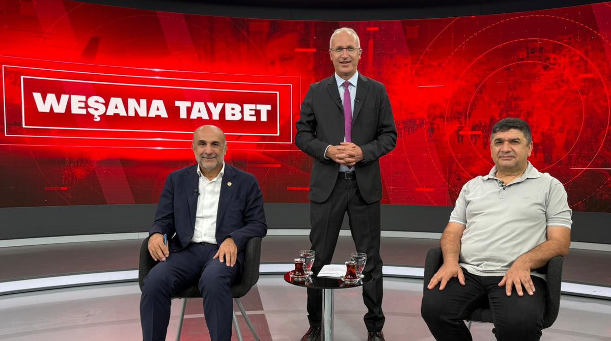 TRT KÛRDİ  canlı yayınında <a href="/samburbilal/">prof.dr. bilal sambur</a> ve <a href="/BakiMehmett/">Mehmet Baki DEMİREL</a> ile gündeme ilişkin değerlendirmelerde bulunuyoruz. <a href="/TRTKurdiTV/">TRT Kurdî</a>