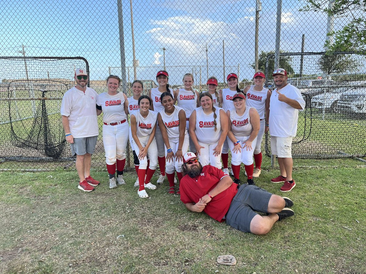 Savage18U's tweet photo. Savage went undefeated in pool play at Nationals!  Battling in bracket this weekend.  🥎 https://t.co/ltY6FpGYq7