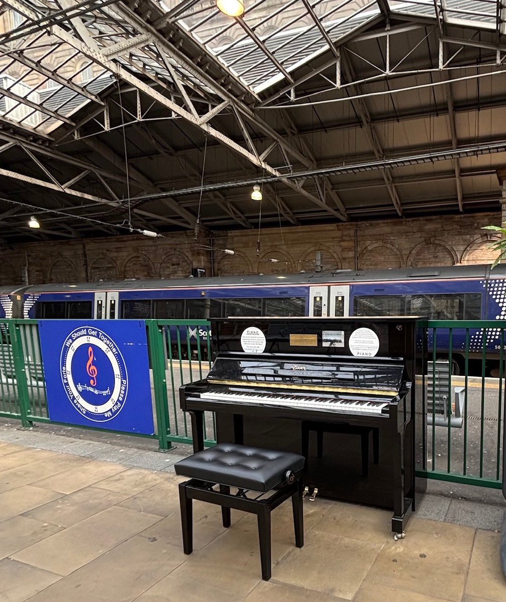 Mimi Manyin tweet media