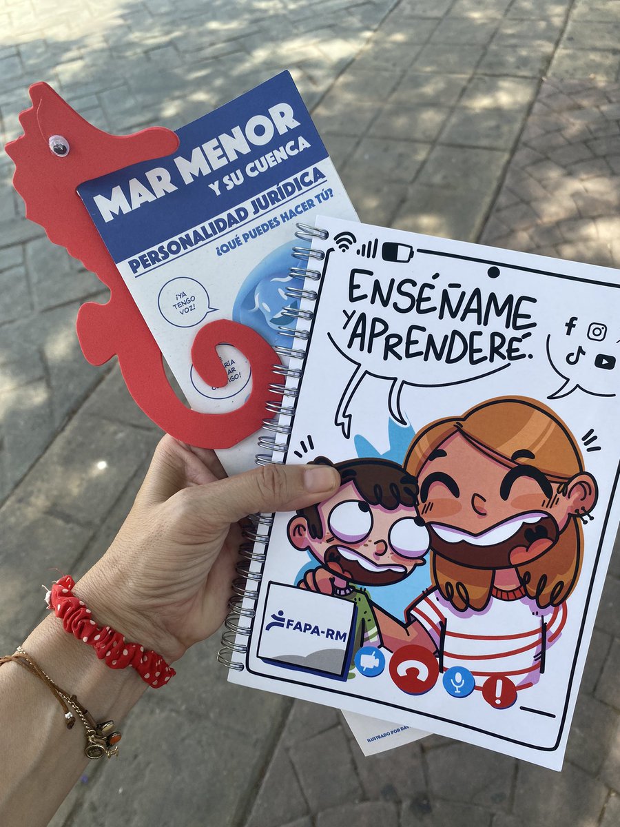 Spedsureste's tweet image. Hoy hemos estado con la Ministra de Juventud e Infancia, @FAPARM y @APERMap_ hablando de Entornos Digitales Seguros.

La protección de los menores es algo que nos preocupa y como sanitarios debemos velar por su seguridad.