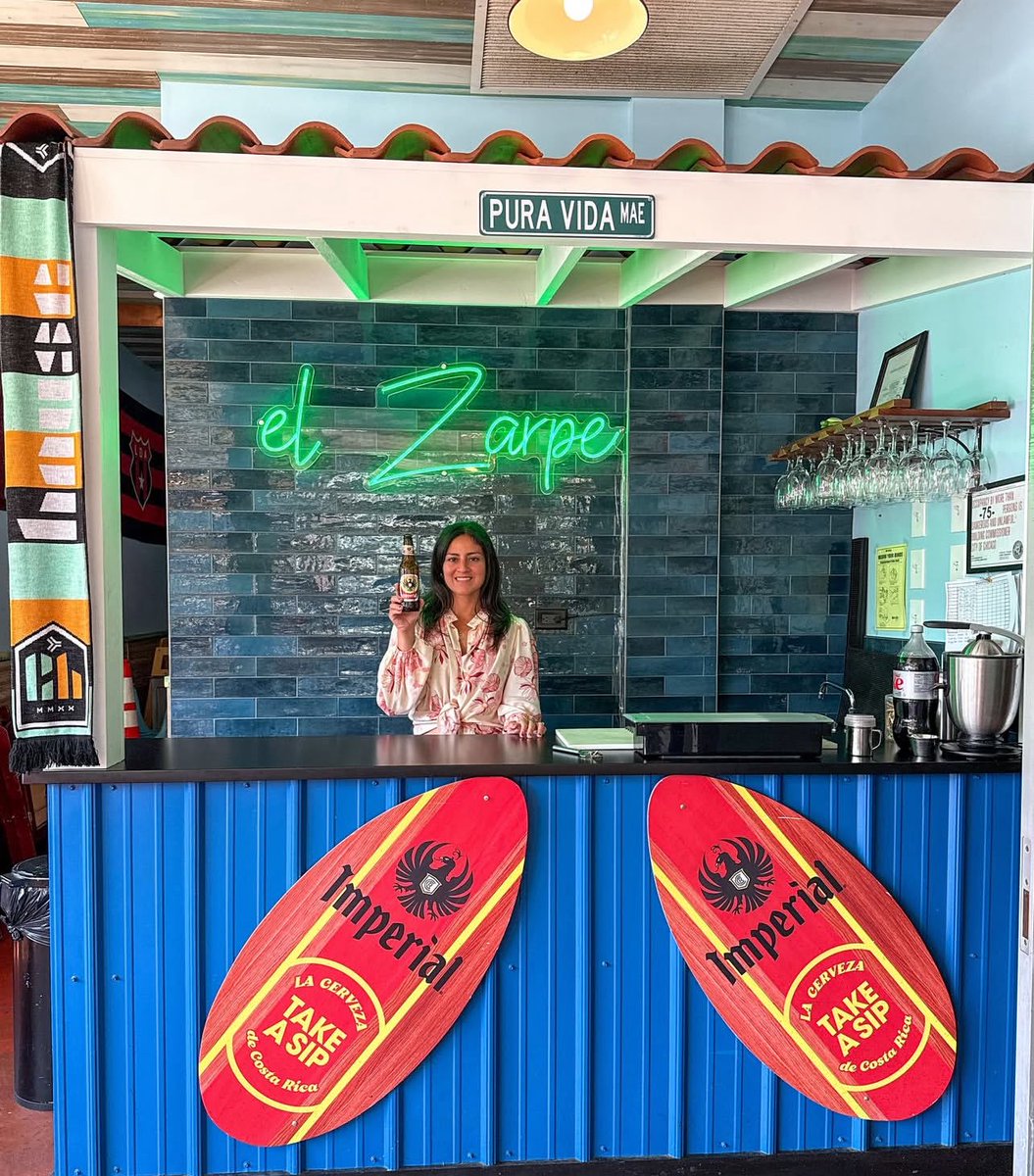 Friday Vibes <a href="/IrazuChicago/">Irazu Chicago</a>!