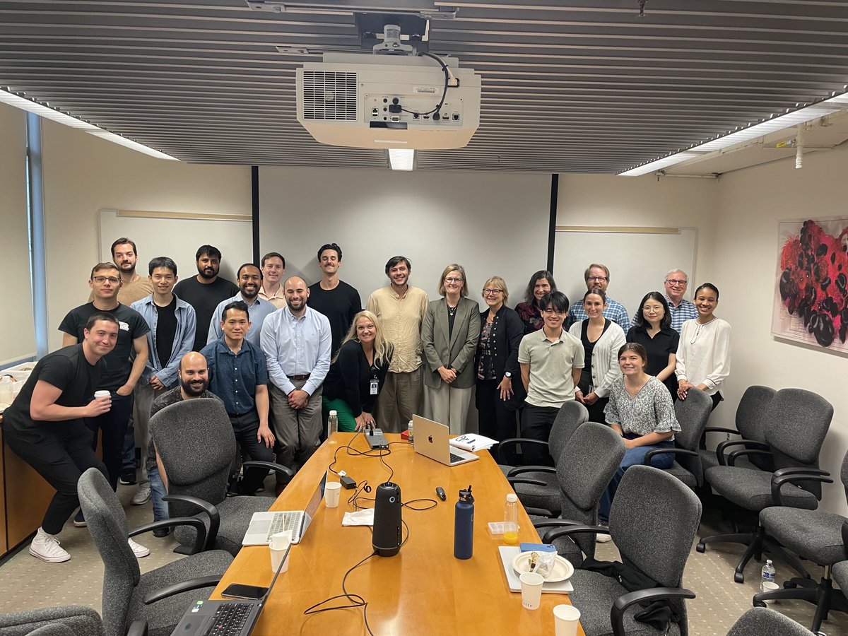LindaGGriffith1's tweet image. MIT-NovoNordisk liver team meeting this morning was 🔥🔥🔥. We finally have everything from scRNAseq to species translation models to microfluidic pumps good for immune cells. Long action item list, in all good ways. All human!