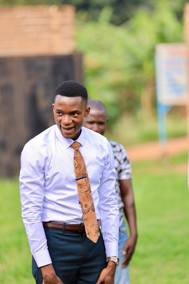 Ssendawula11664's tweet image. If you are in the same race with this gentleman, better revise, otherwise for now, you won&apos;t marathon.
IGNATIUS KANGAVE MUSAAZI FOR YOUTH MP CENTRAL REGION