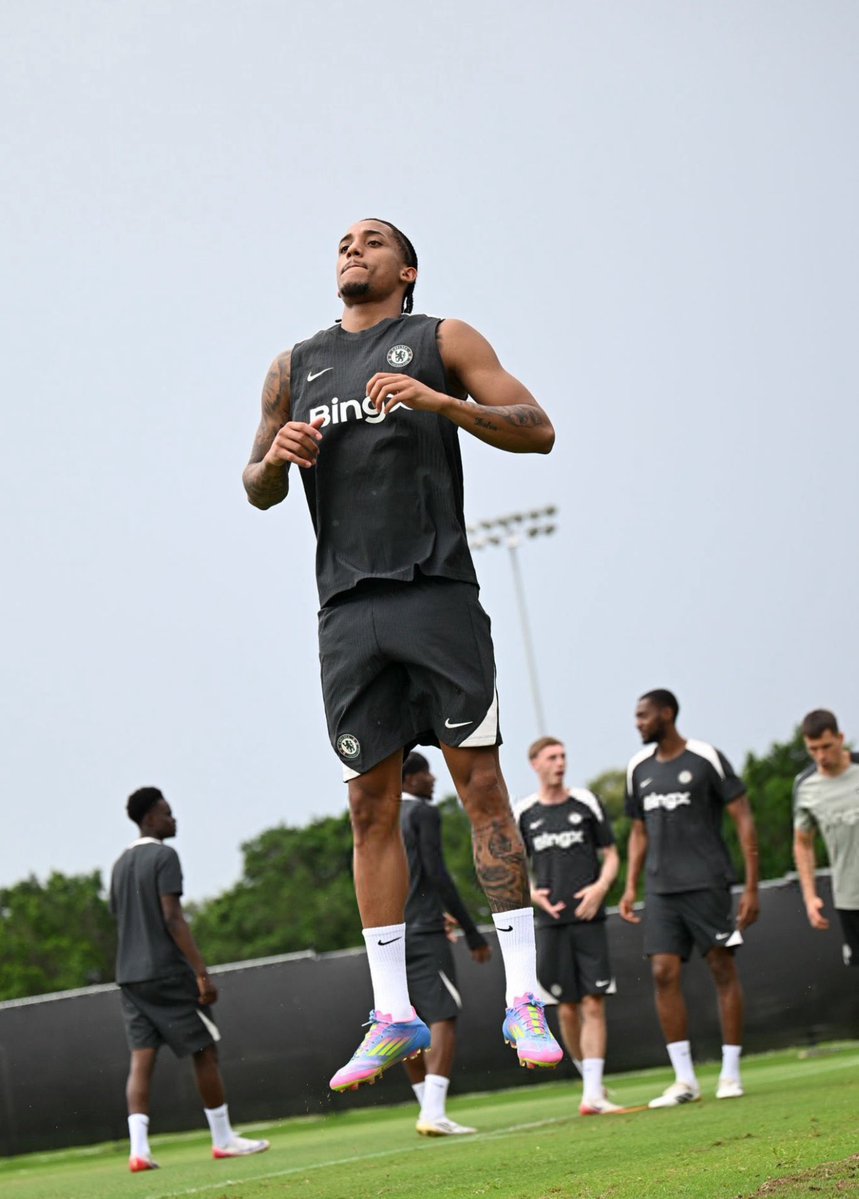 🚨🔵 We are currently boosting every Chelsea / football fan page with less than 227k friends and families. 💞💞🔥

Drop your @ username in the comments session and connect with more friends and families. Let's go! 🔥💙🚀