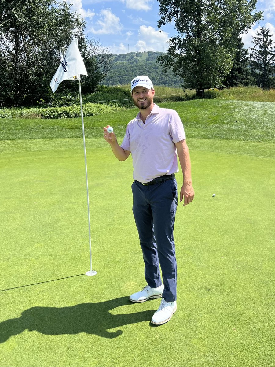 Mark him down for a ☝️

@MasonWill1371 aces the par 3, 11th at the Bromont Open!