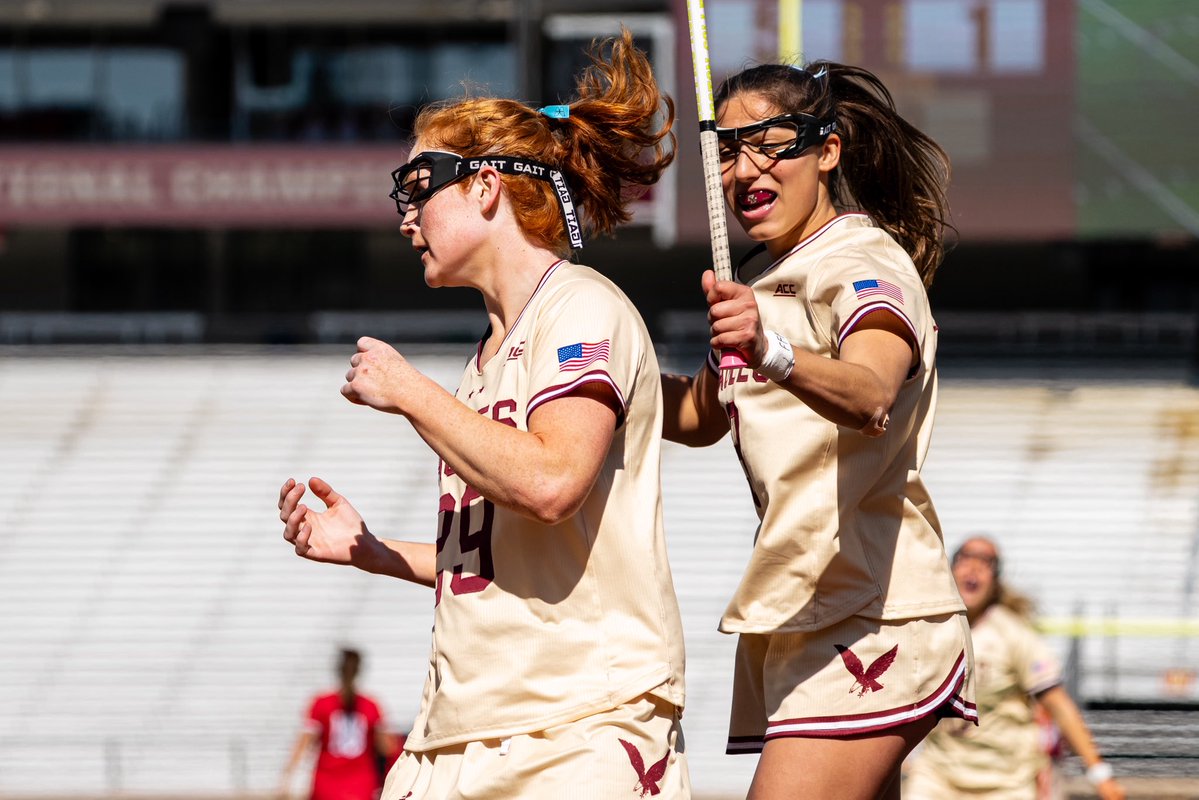 BCwlax's tweet image. Only getting better 👊
Molly turned in a career-high 39 goals, 15 assists and 54 points 🦅🥍