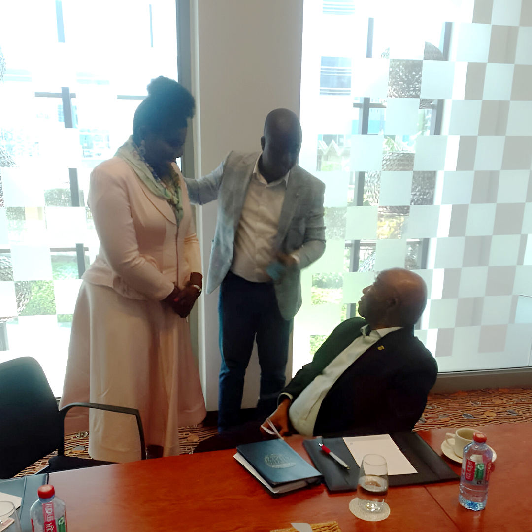 Roberta Annan tweet media